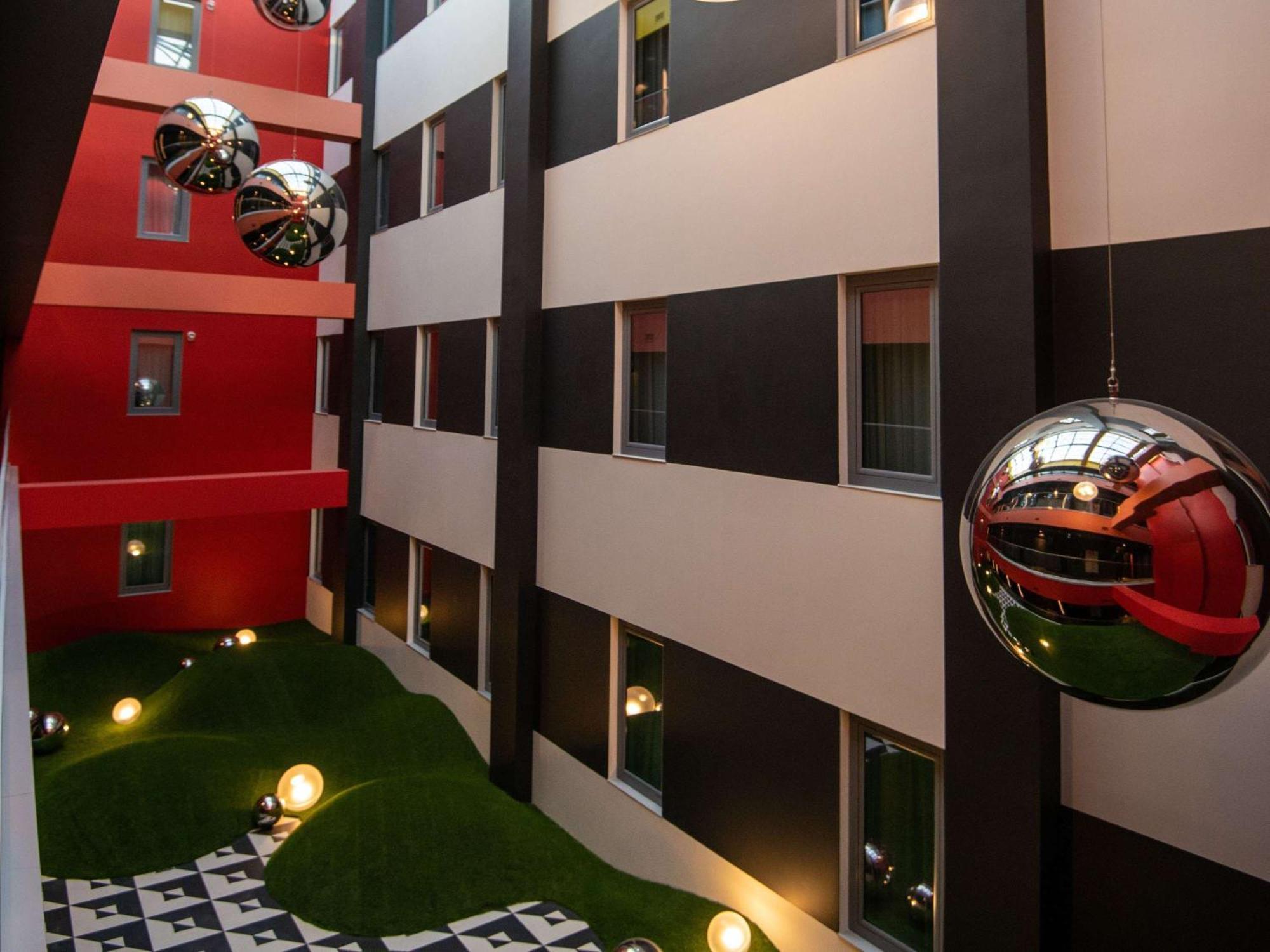 Ibis Baku City Zewnętrze zdjęcie