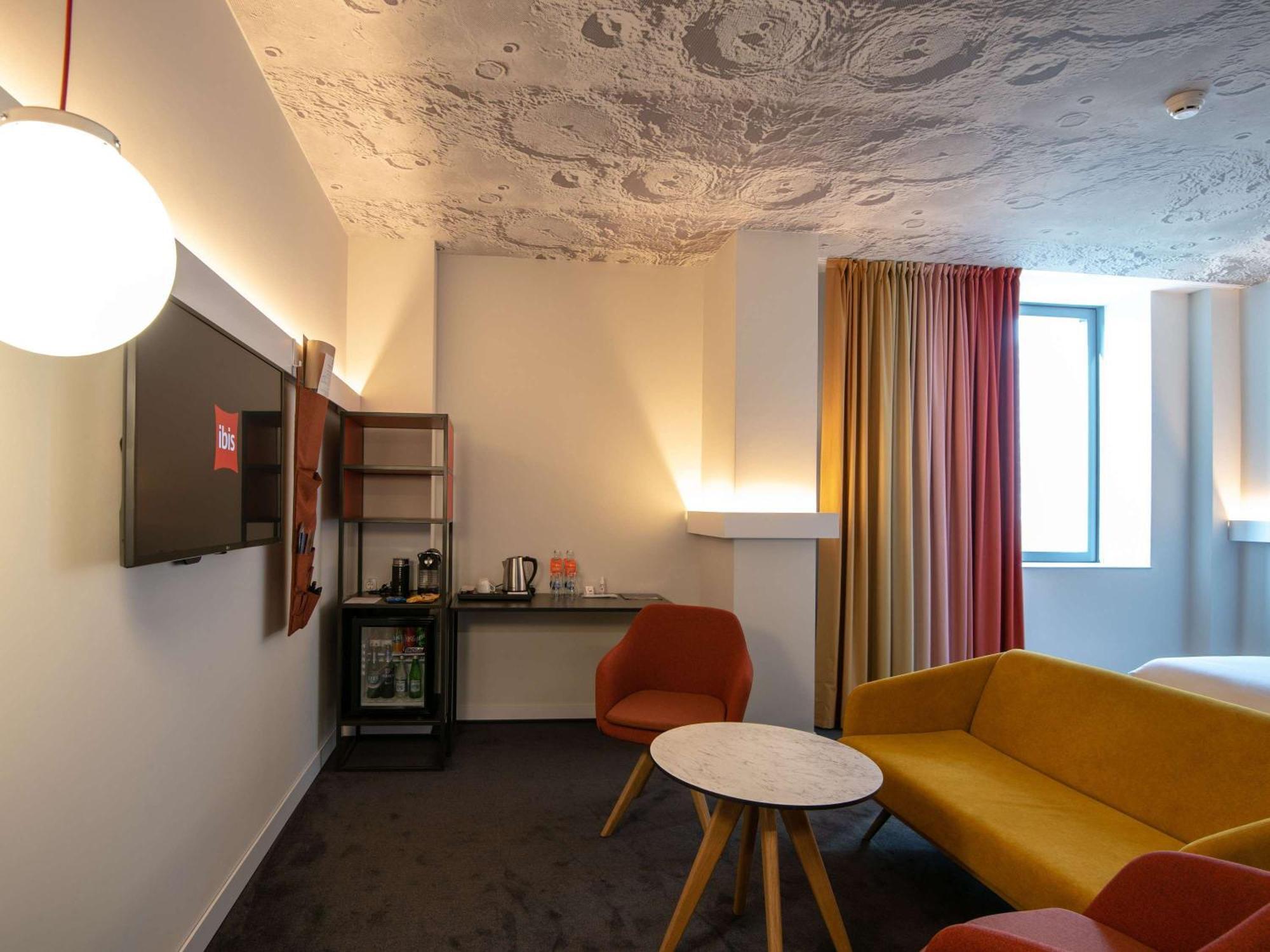 Ibis Baku City Zewnętrze zdjęcie