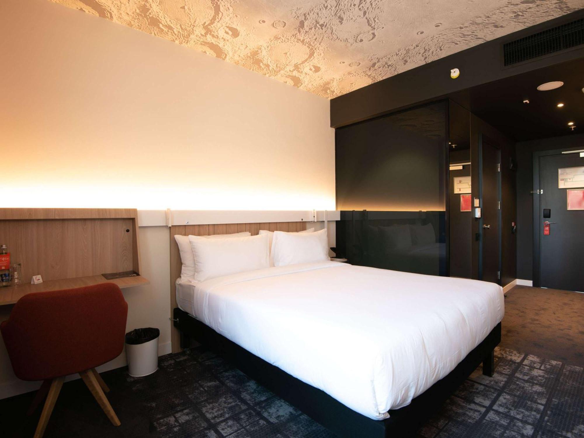 Ibis Baku City Zewnętrze zdjęcie